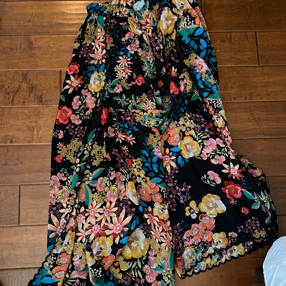 Johnny Was floral pants with slit like new medium